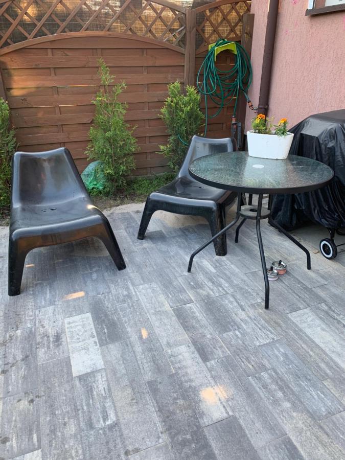 4 All Apart Hotel Сважендз Екстериор снимка